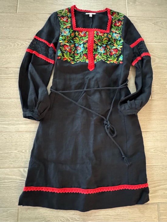Linen Gallery Dresses & Skirts - LINEN GALLERY 100% Linen Ukrainian Boho Floral Embroidered Dress Size 10 VGUC